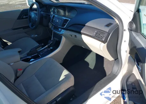 2015 Honda Accord Ex z USA, uszkodzony, nr VIN 1HGCR2F73FA165192